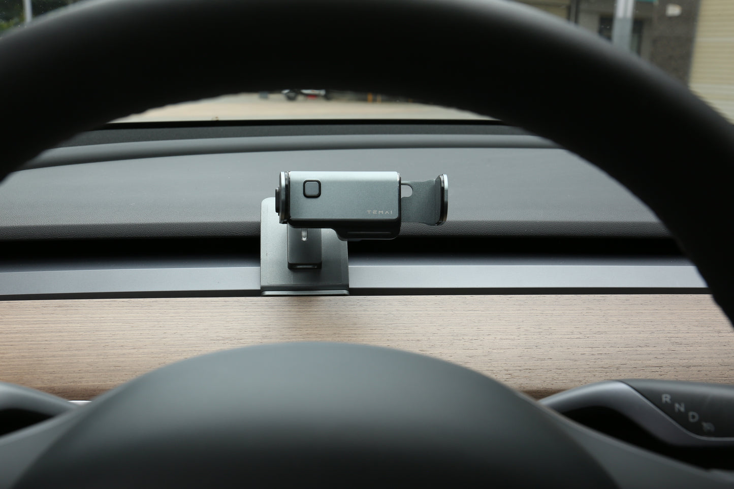 TEMAI Model 3/Y 車載活動式電動手機支架