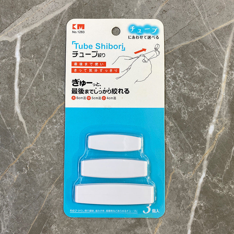 Km NO.1283 手動擠牙膏器 多用途擠壓夾 洗面奶化妝品擠壓器（3枚入）(顏色隨機)